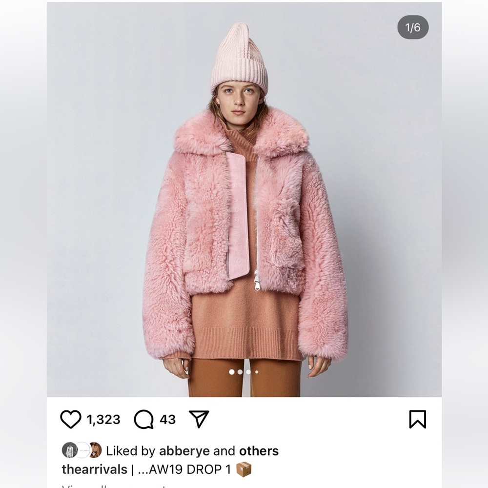 ISO The Arrivals 2019 Kala ll shearling jacket size small